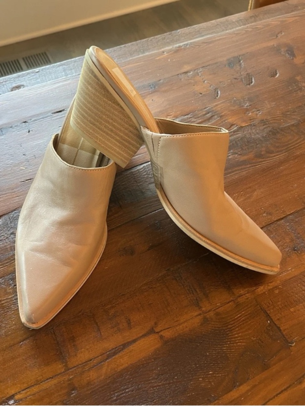 Dolce Vita Shirley Pointed Toe Tan Leather Heeled Mules Women’s 9
